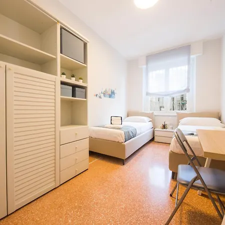 公寓 Casaviva - Comfy Trilo With Terrace In