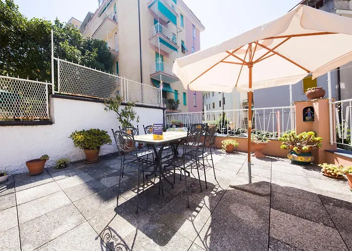 公寓 Casaviva - Comfy Trilo With Terrace In *