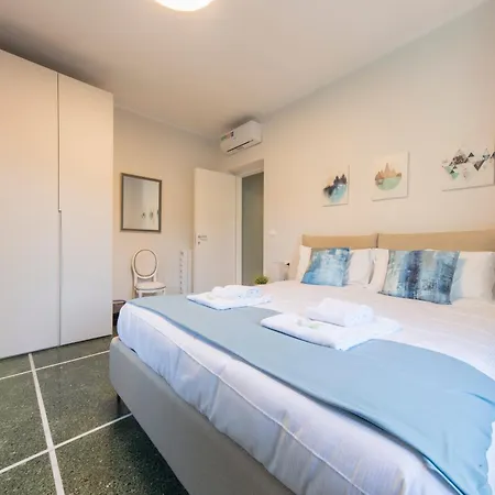 Casaviva - Comfy Trilo With Terrace In Daire Rapallo